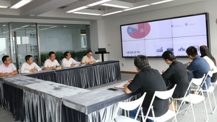 中国东方资产管理股份有限公司甘肃省分公司李颖总经理一行莅临诚域调研交流